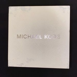 Michael Kors watch box